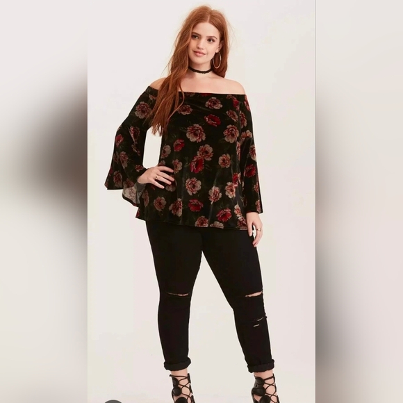torrid Tops - Torrid Black Floral Off-Shoulder Top